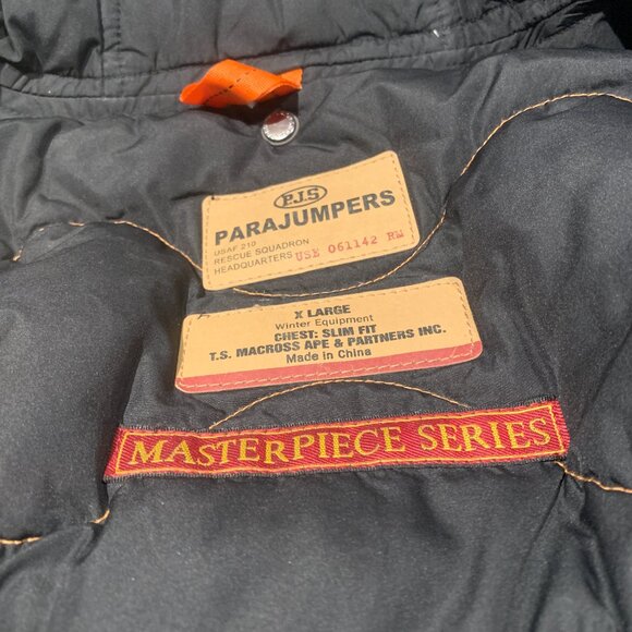 Parajumpers Gobi Down-Filled Hooded Bomber Jacket (Size XL) - Picture 7 of 11